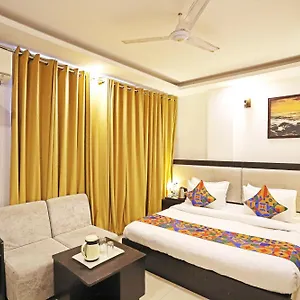 Airport Swan Near Delhi Airport 4* New Delhi