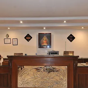 Qutub Residency 3* New Delhi